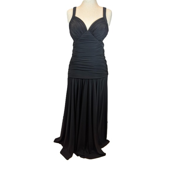 Xscape Dresses & Skirts - Vintage XSCAPE by Joanna Chen Black Ruched Evening Formal Gown Open Back size 12